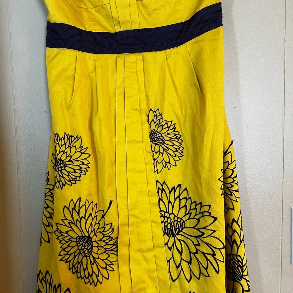 Floreat Yellow Strapless Dress with Purple Accents - Picture 3 of 8